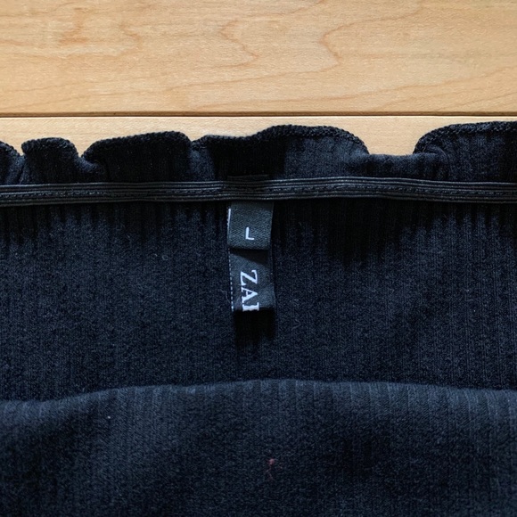 πZaful Ruffled Black Tube Top - Picture 3 of 3